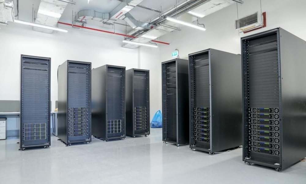 퀄컴, 사우디에 'AI100칩 기반 솔루션' 공급…인공지능 인프라 경쟁 본격 참전