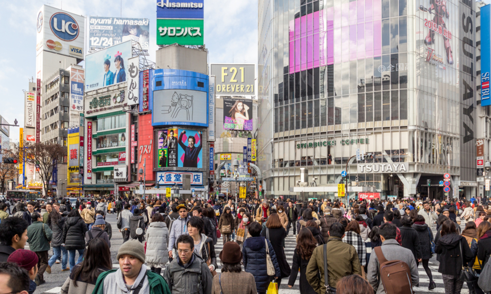 '너도나도 해외여행'에 지난해 카드 해외사용액 역대 최대…관광수지는 3년째 적자
