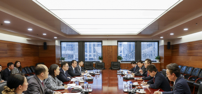 양걸 중국삼성 사장, 링지 상무부 차관과 회동…AI·바이오 신사업 협력 논의