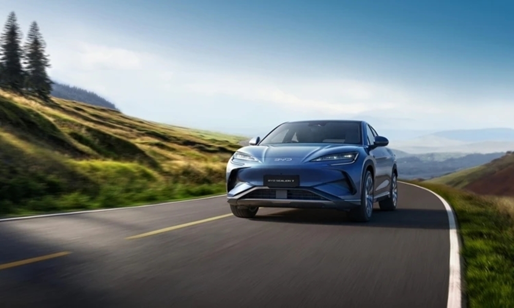 中 전기차 판매 부진·중동 전쟁에 리튬값 폭락