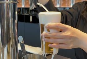 [르포] 3만 명 찾았다…‘삿포로맥주’ 해외 유일 성수동 매장 가보니