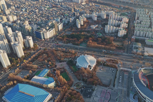 규제 비켜간 마포 서쪽 아파트…'15억 이하' 잇단 신고가
