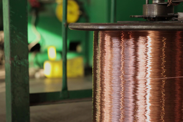 美, '구리→광섬유' 케이블 교체 빗장 풀었다…규제 대폭 손질