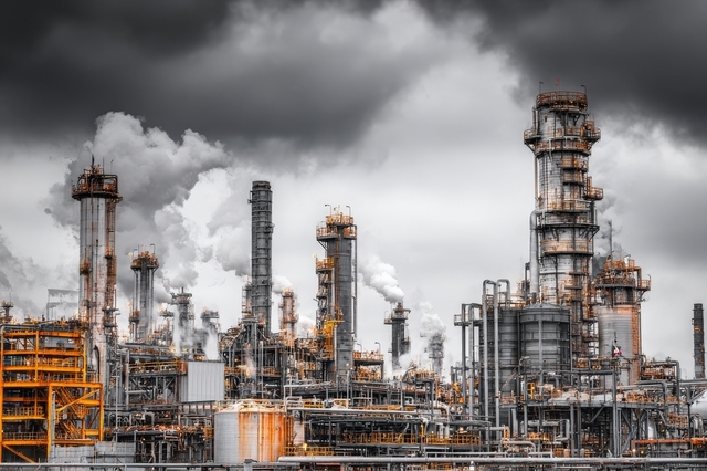 이란 "두 달 내 정유 능력 대부분 복구 목표"… 이스라엘 공격 피해 수습 박차