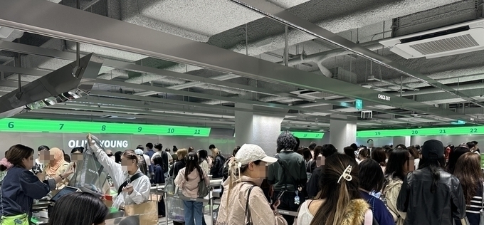 [르포] 이재현의 '명동 특명' 한 달…'올리브영 센트럴 명동 타운' 가보니