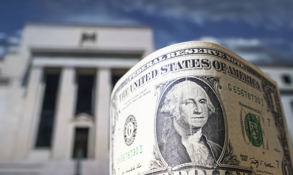 "美 국채 '안전자산 신화' 흔들…급증한 부채에 특권 약화"