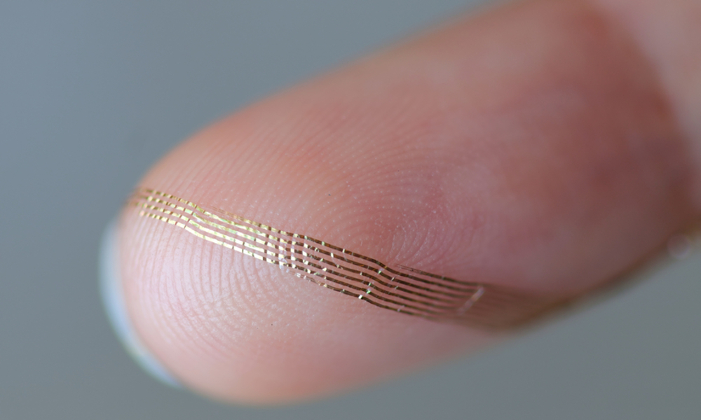 美 뇌-컴퓨터 인터페이스 기업, '이례적' 중국 임상 진행…BCI 양산 시설 구축 예정