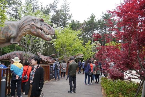 [더구루=김민호 기자] 송도해상케이블카가 오픈한 공룡어드벤쳐