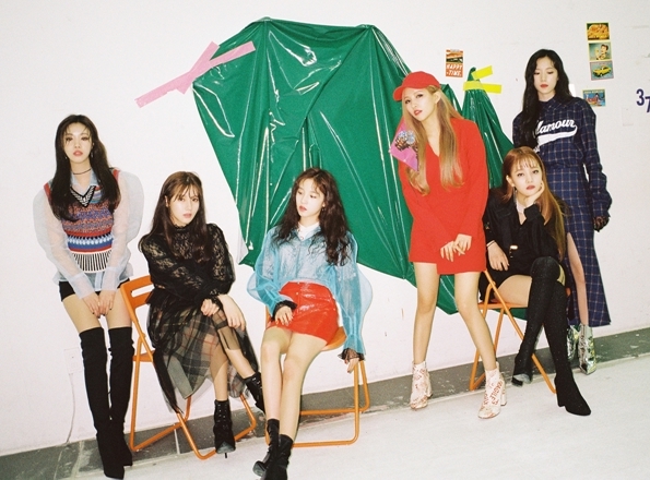 (여자)아이들 (여자)아이들