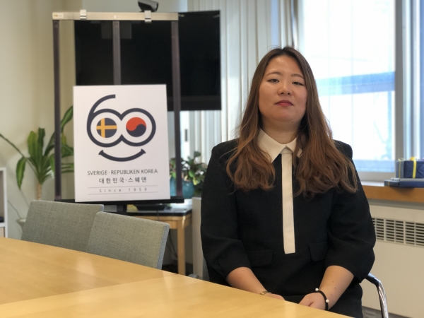 스웨덴-대한민국 수교 60주년 기념 로고 디자인 콘테스트 우승자 스웨덴-대한민국 수교 60주년 기념 로고 디자인 콘테스트 우승자
