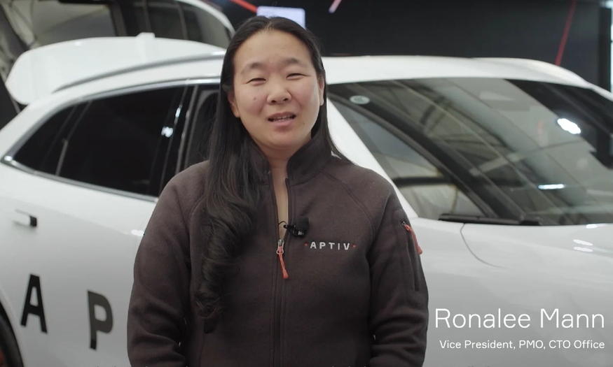 GM, 테슬라 전 임원 영입...자율주행 기술 개발 가속화 - 뉴스 썸네일 이미지